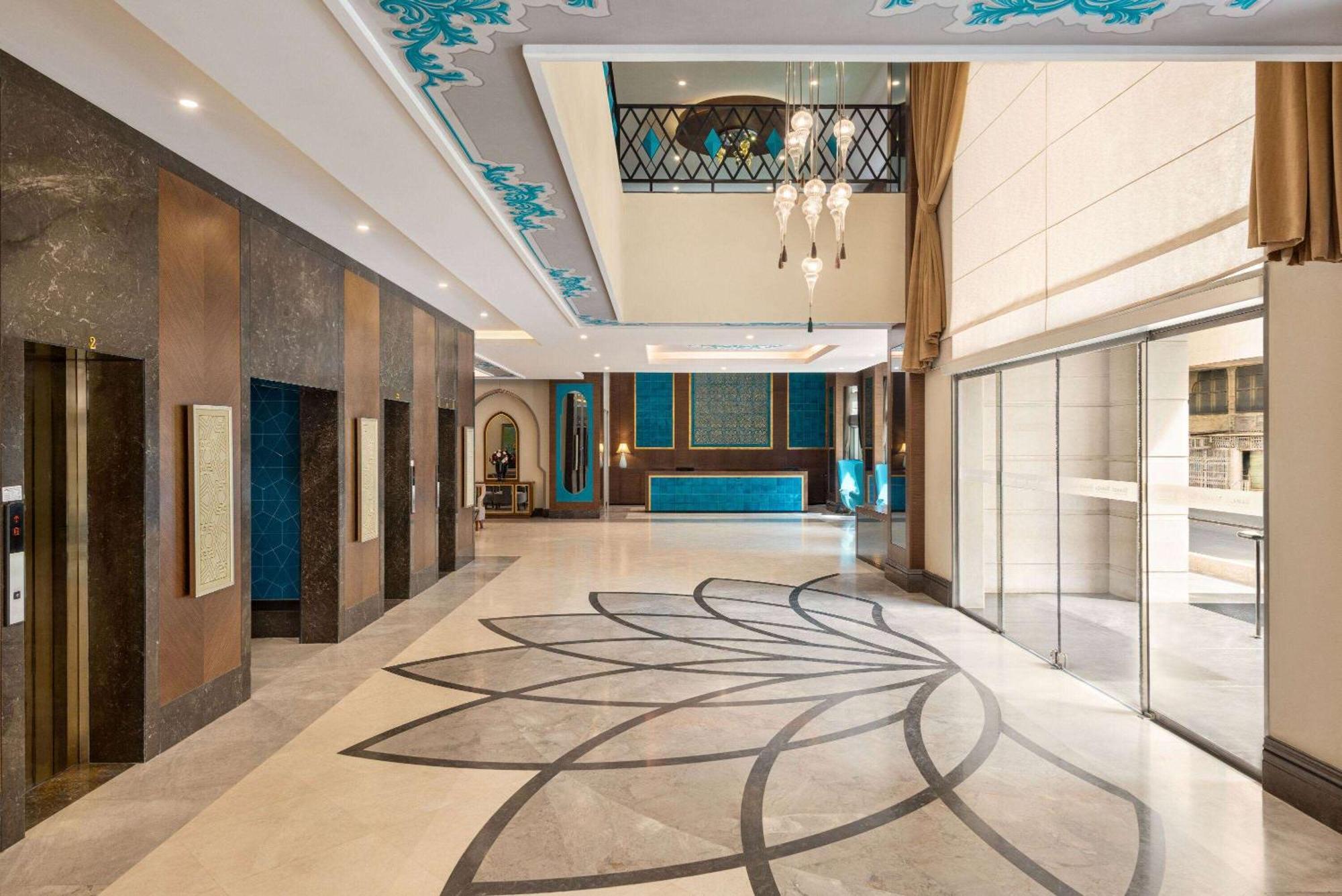 מכה Ramada By Wyndham Makkah Zad Al Tayseer מראה חיצוני תמונה