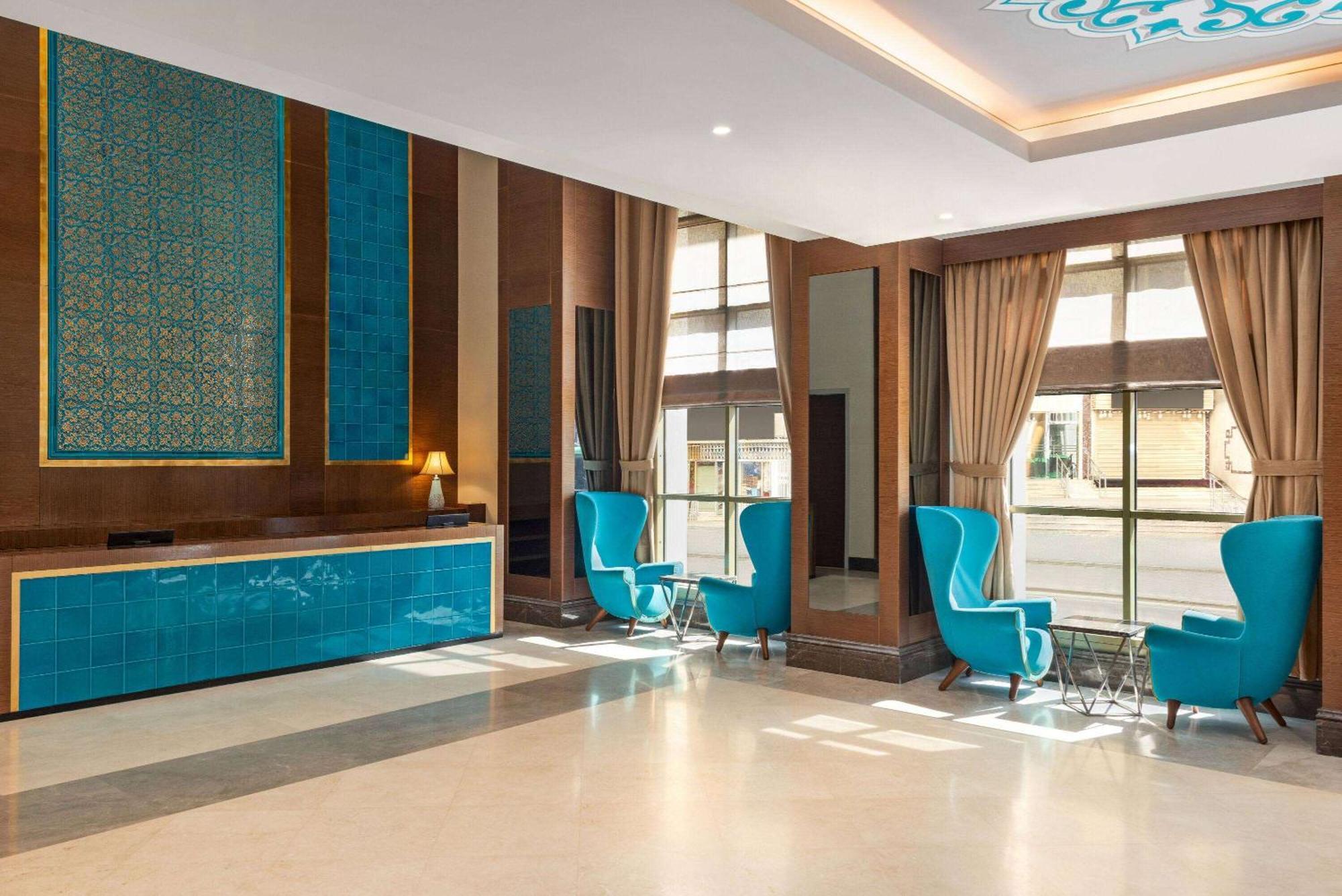 מכה Ramada By Wyndham Makkah Zad Al Tayseer מראה חיצוני תמונה