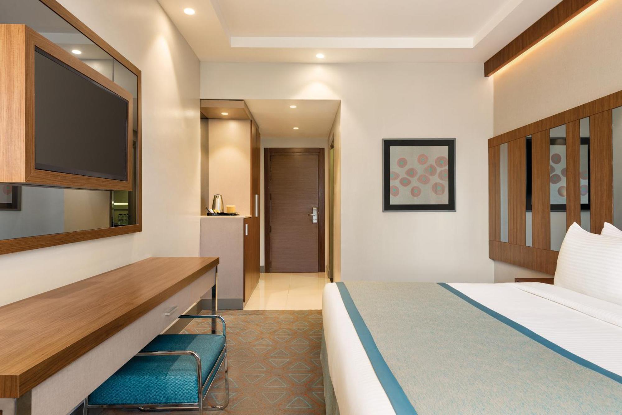 מכה Ramada By Wyndham Makkah Zad Al Tayseer מראה חיצוני תמונה
